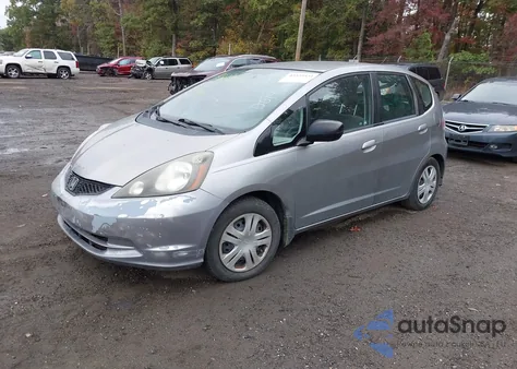 2010 Honda Fit z USA, uszkodzony, nr VIN JHMGE8G21AS001474